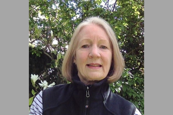 Headshot Catherine Ward Thompson 8533